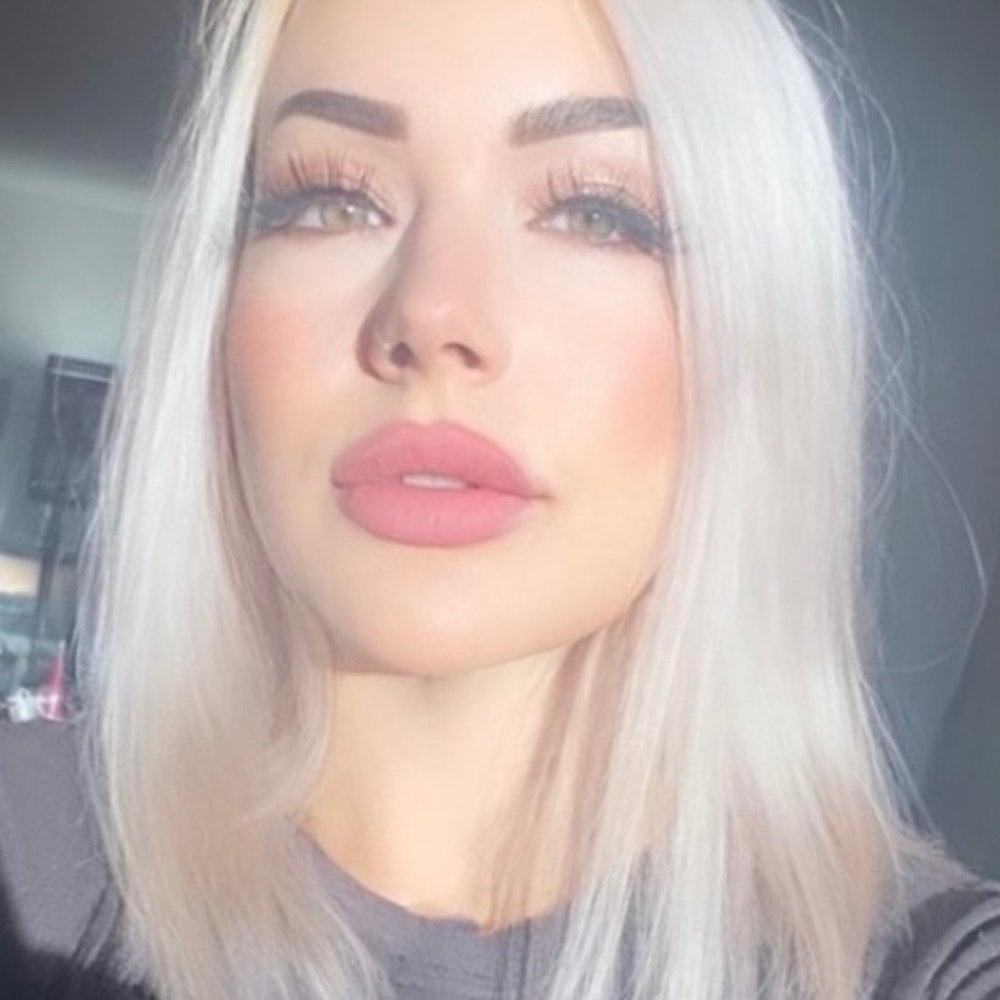 Meet your Posher, * amy